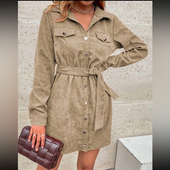 Corduroy belted button down skirt dress - Picture 4 of 7